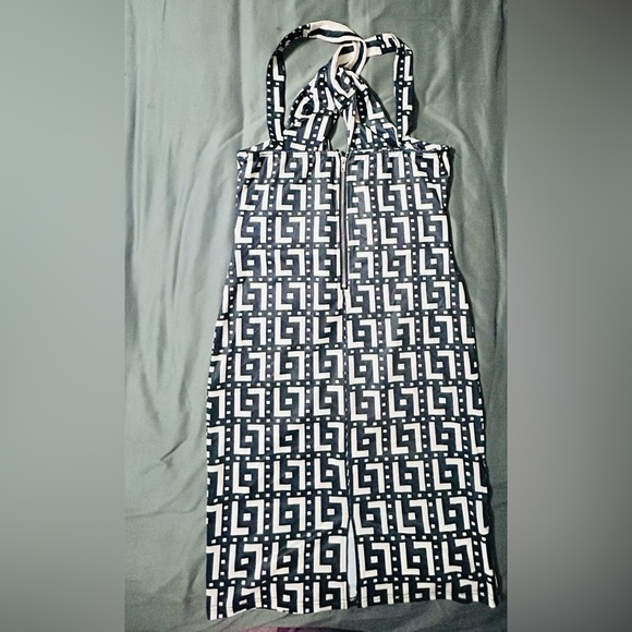 Party dress - Picture 3 of 5